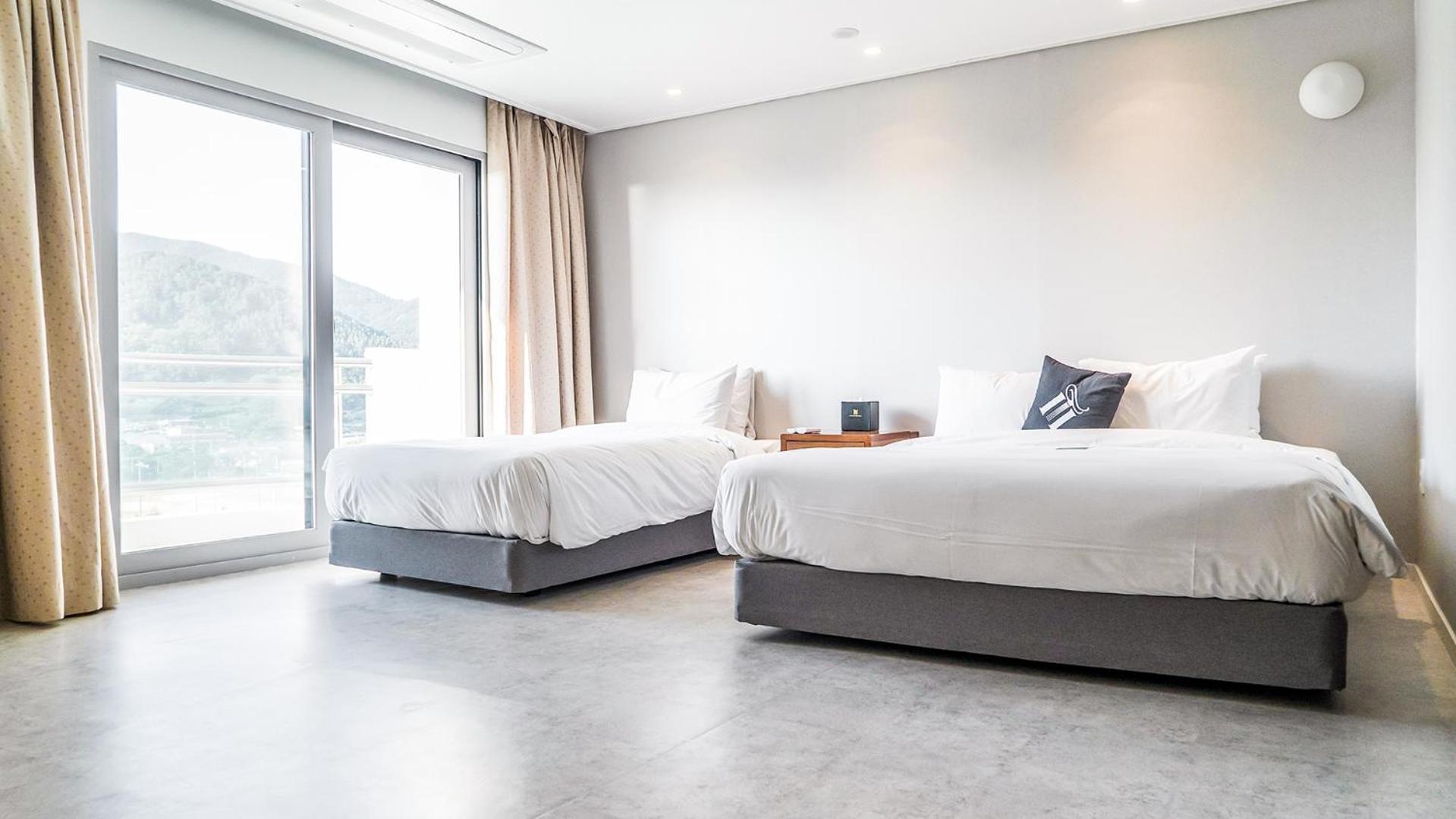Namhae Sports Park Hotel エクステリア 写真